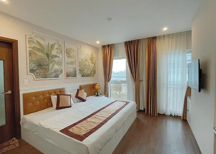 Pusan 2* Hạ Long