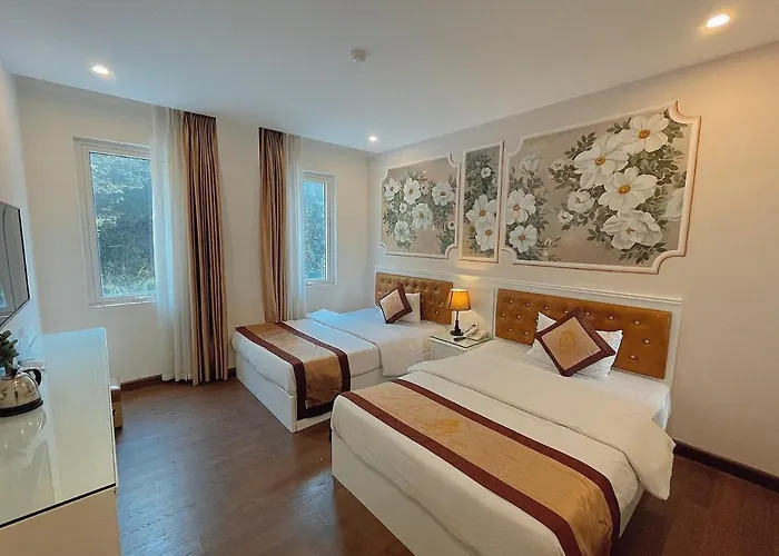 Pusan Khách sạn Hạ Long